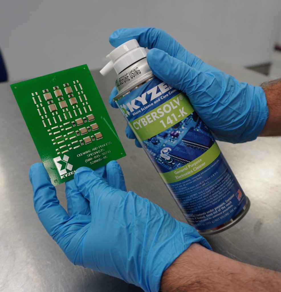 CYBERSOLV (FG) 141 K Aerosol