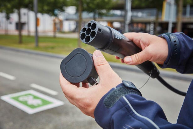 Fluke-FEV300-CON-TY2,Type 2 stik test adaptor Elbil lader, INTL