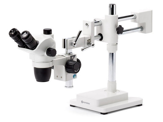 Mikroskop m/stand NexiusZoom tricular 0,67-4,5x