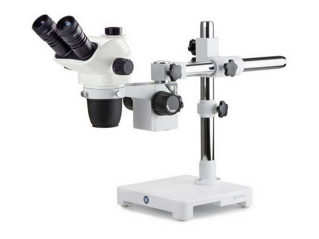 Mikroskop m/1-armet stand NexiusZoom 0,67-4,5x