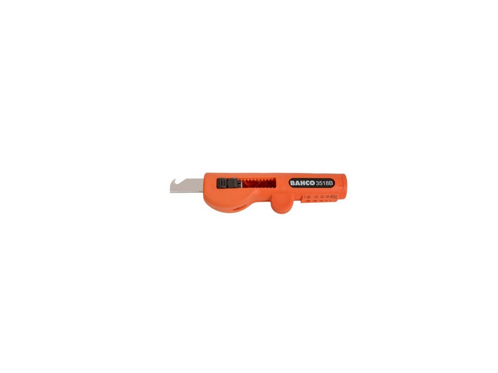 Universal cable cutter with extendable blade 0.5-6 mm