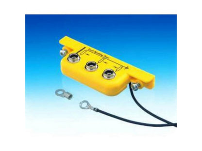 Jordingsbox slim med 3x10mm han trykknap