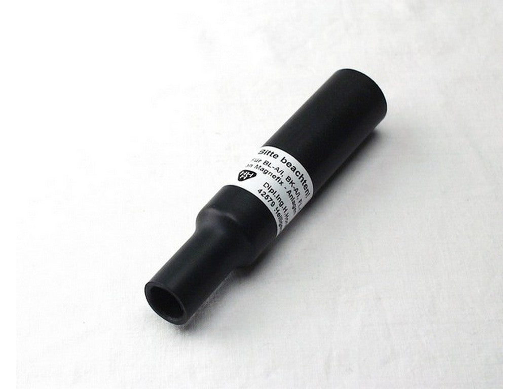 Test tip magnefix new type for voltage indicator