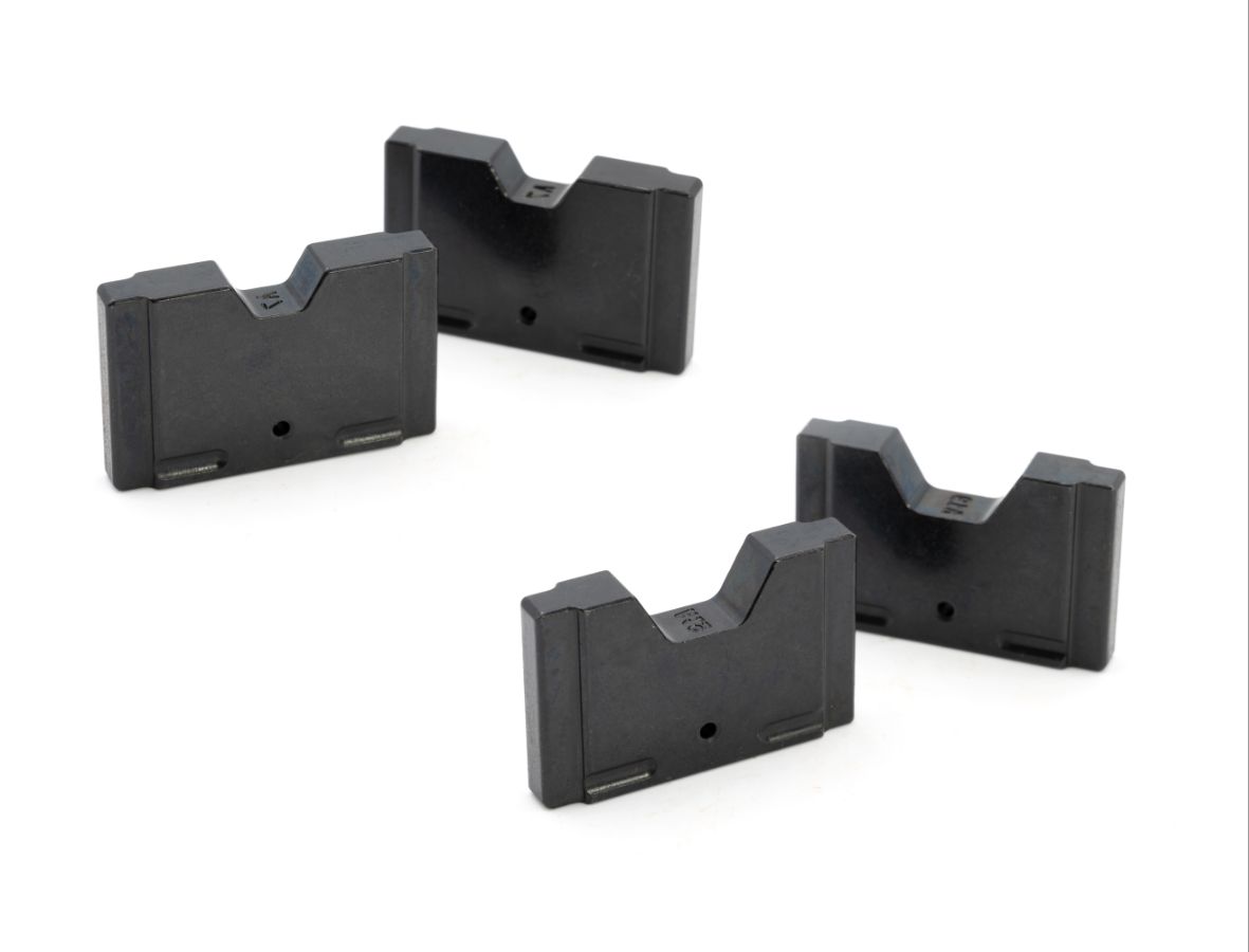 HEX.DIE SET USED WITH 50KN TOOLS, FOR CRIMPING AM TERMINALS, 4-6SQMM.SIZE CONDUCTORS